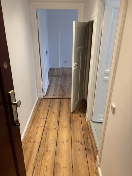 1 Zimmer-Saniert & lichtdurchflutet- schöne Wohnung zum Wohlfühlen — photo 1